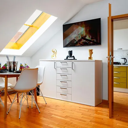 Golden River Apartment Praha Exteriér fotografie
